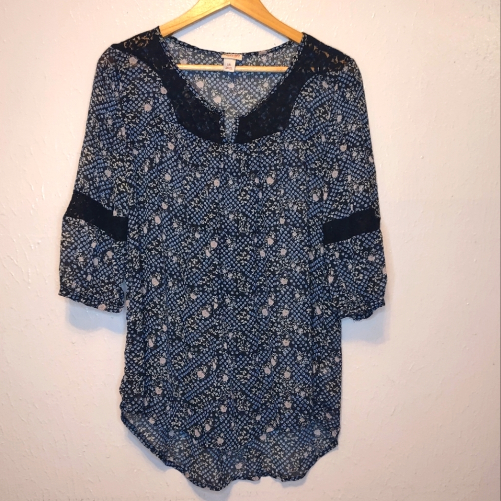Mossimo‎ Sheer Blouse